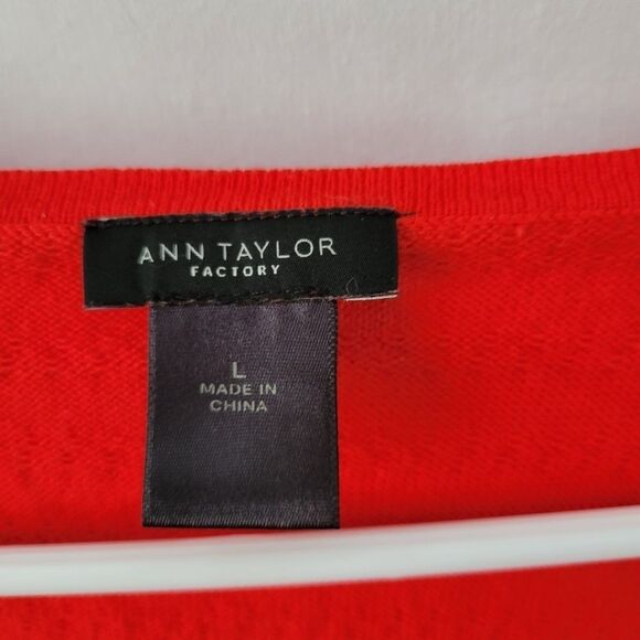 Ann Taylor Large Red Zip Up Blouse 3/4 Sleeve office dressy textured EUC - Picture 7 of 8